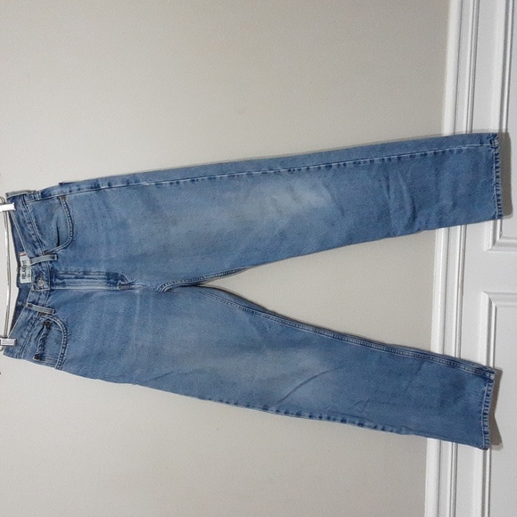 Levi's 550 men's relaxed fit jean medium wash size 31X34 - Picture 1 of 7